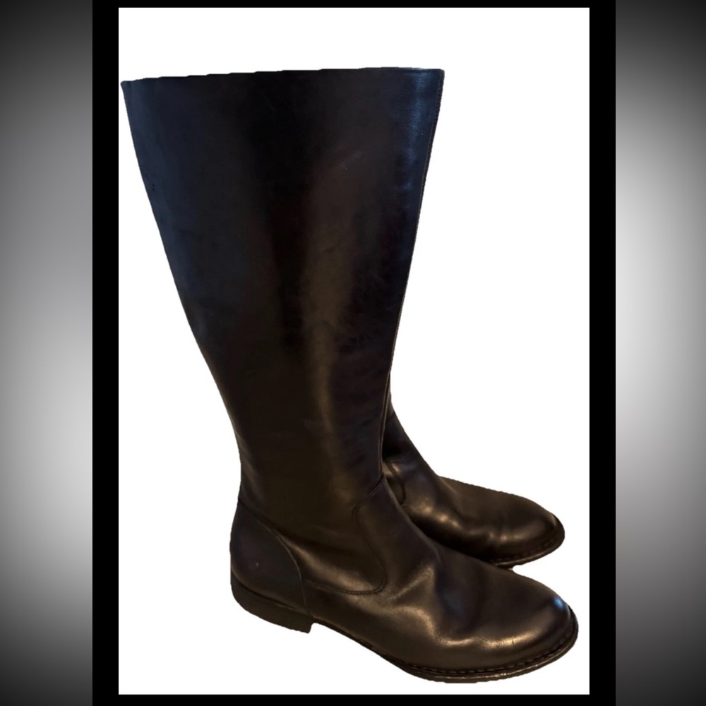 NWOT Women’s Born Black Leather Lined Riding Boots Sz 8M
